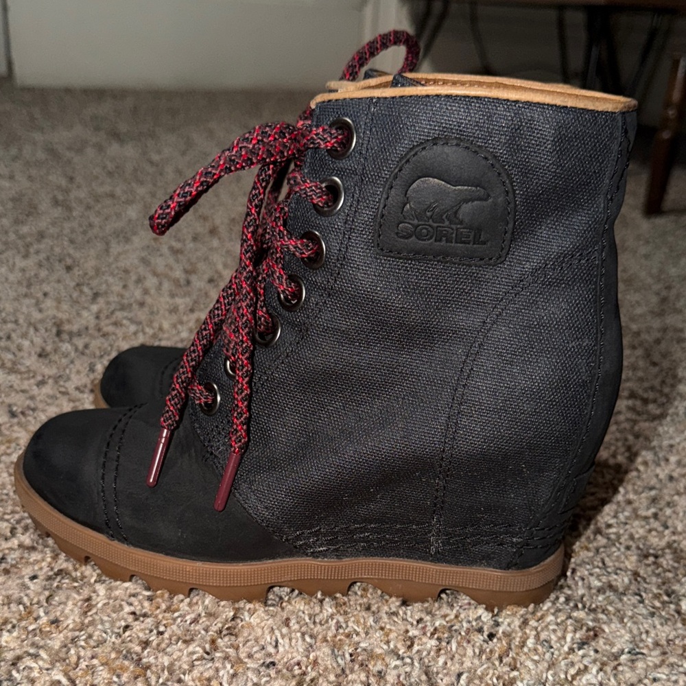 Sorel Joan of Arctic Wedge II Lace Boots – Black – Size 6 - Picture 3 of 6